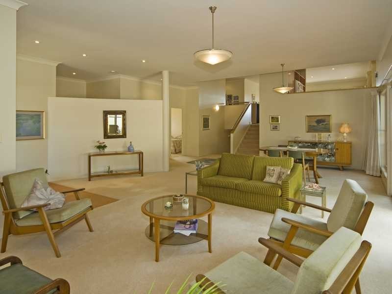 Flinders View QLD 4305