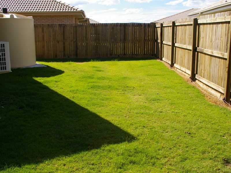 North Booval QLD 4304