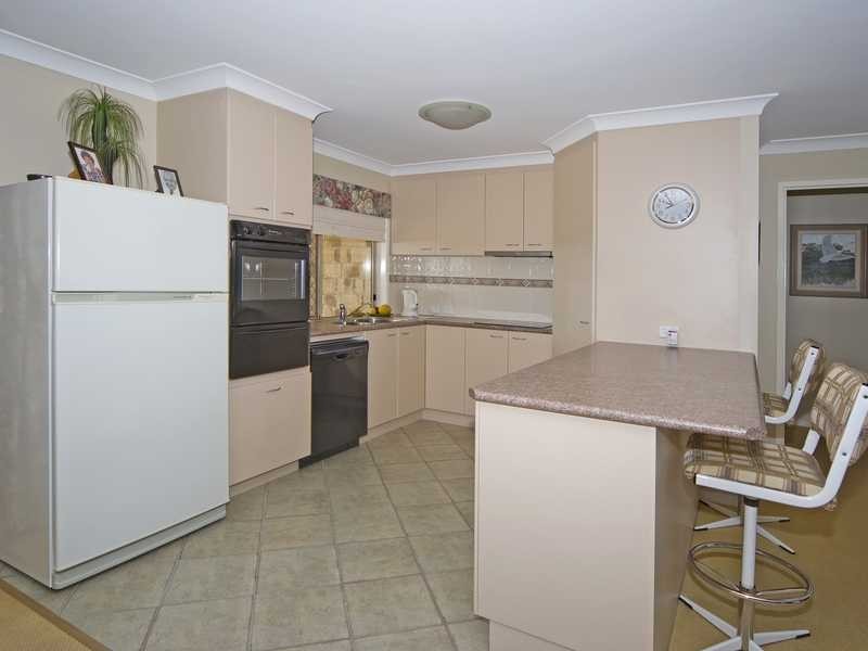 Flinders View QLD 4305