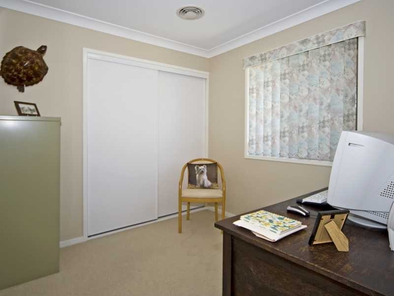 Flinders View QLD 4305