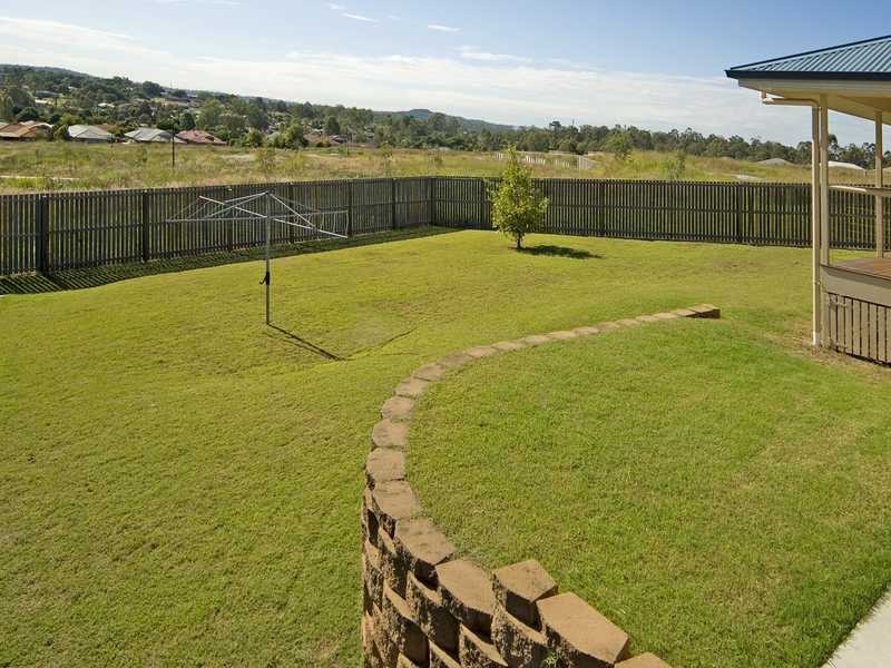 Flinders View QLD 4305