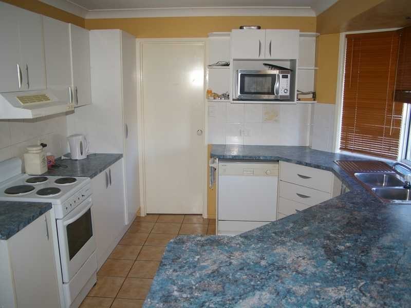 Yamanto QLD 4305