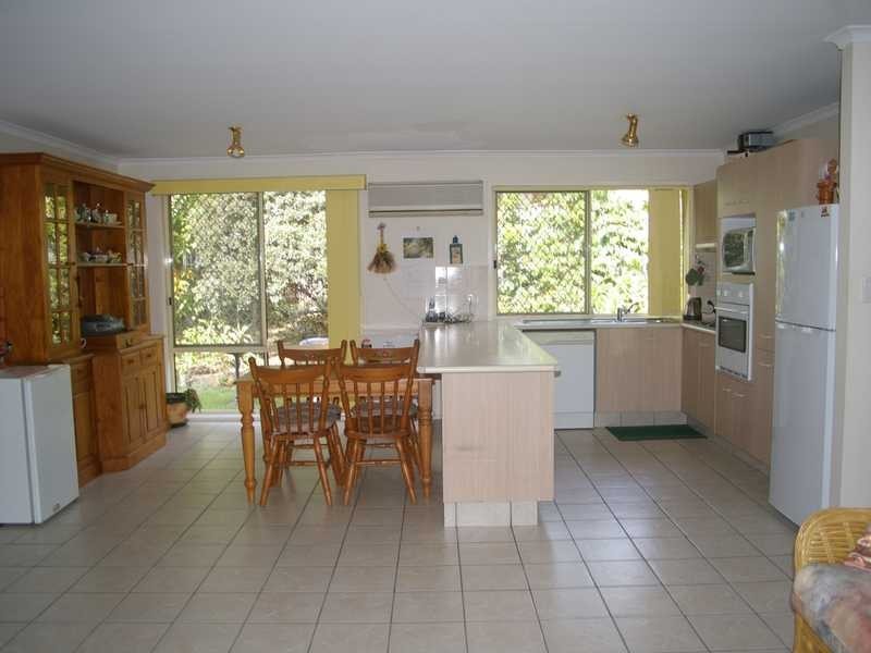 Flinders View QLD 4305