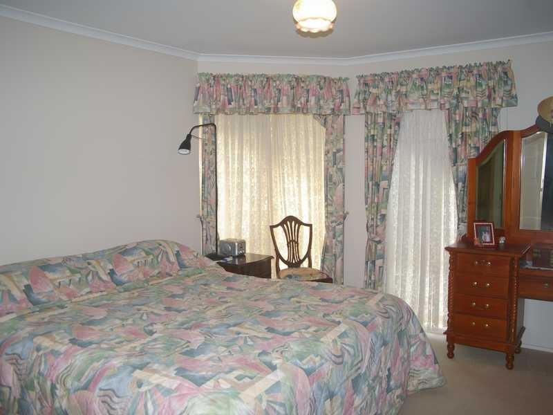 Flinders View QLD 4305