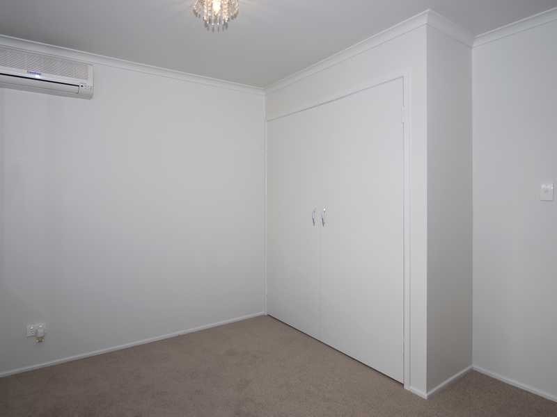 One Mile QLD 4305