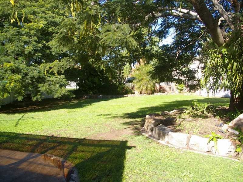 Eastern Heights QLD 4305