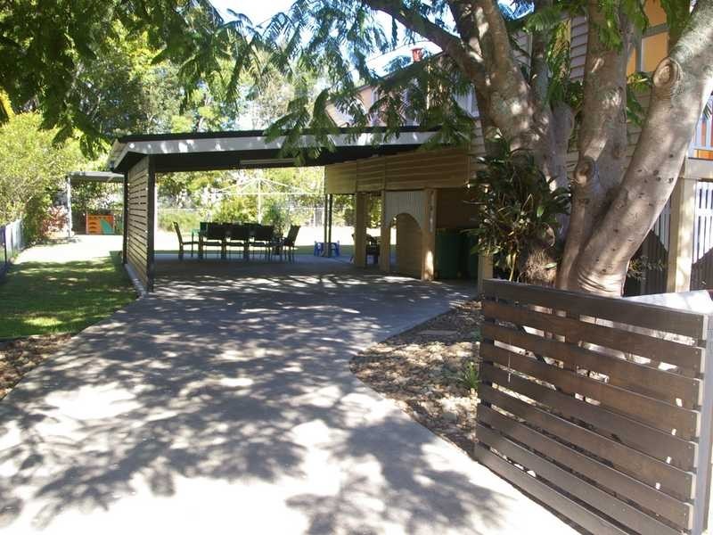 9 Foote Street, Newtown QLD 4305