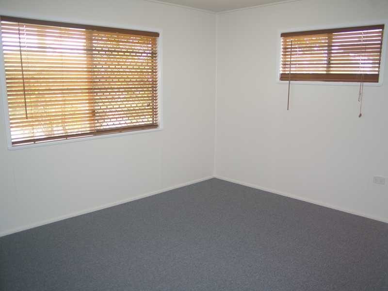 Silkstone QLD 4304