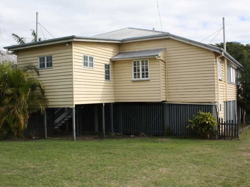 Booval QLD 4304