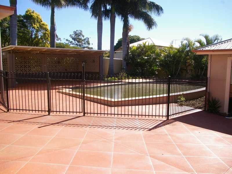 Newtown QLD 4305