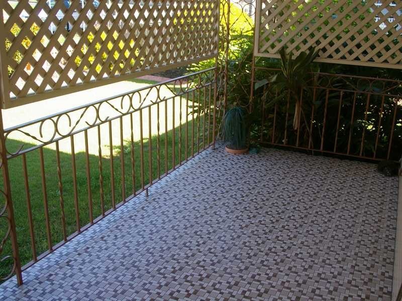 Newtown QLD 4305