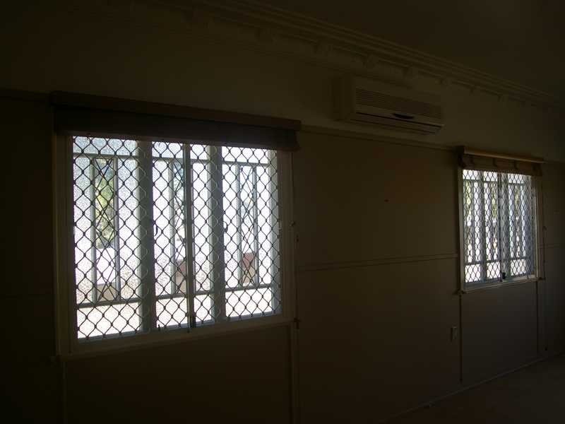 Newtown QLD 4305