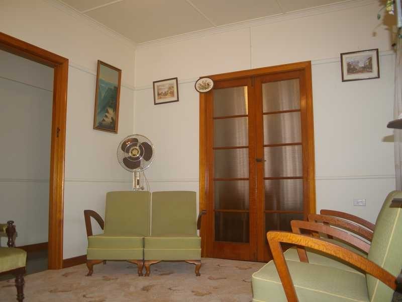 14 Mcgrath Lane, Booval QLD 4304