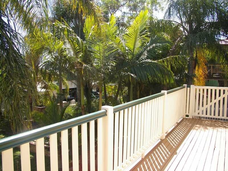 Blackstone QLD 4304