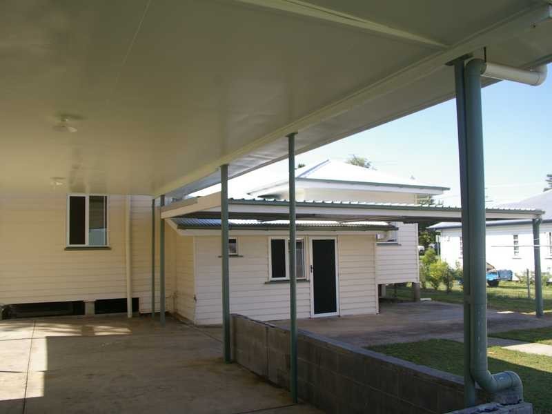 37 Rex Street, Eastern Heights QLD 4305