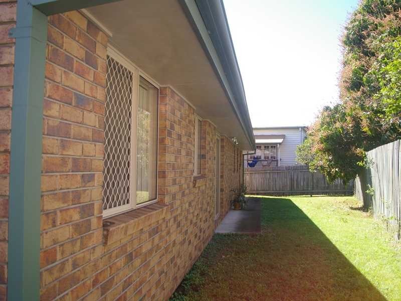 33a Railway Street, Booval QLD 4304