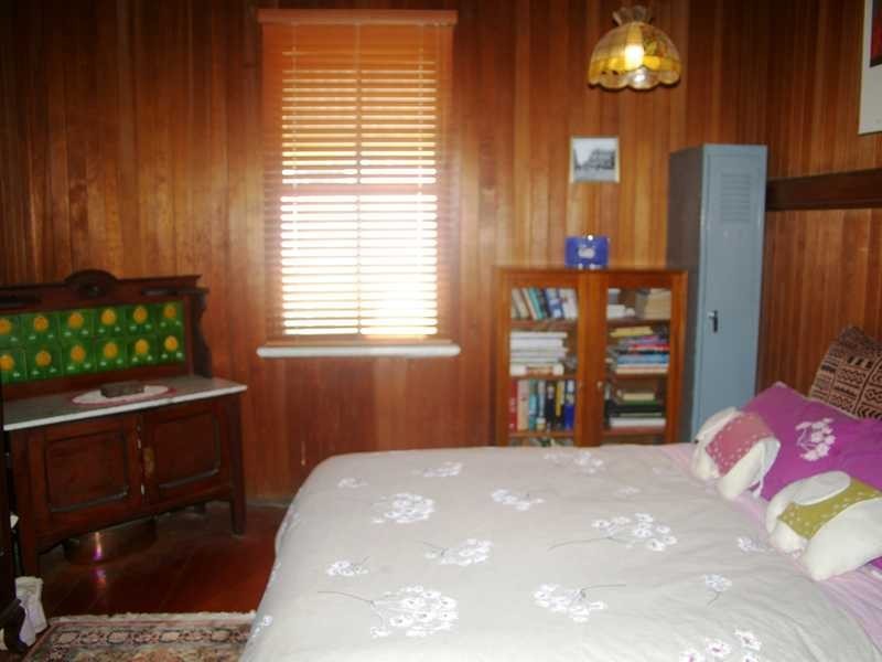 Woodend QLD 4305