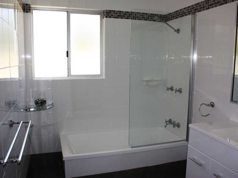 North Booval QLD 4304