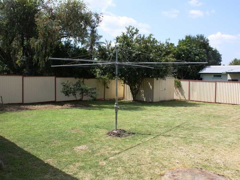 North Booval QLD 4304