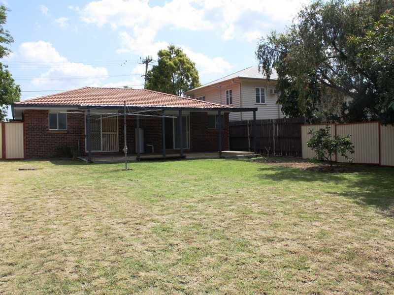 North Booval QLD 4304