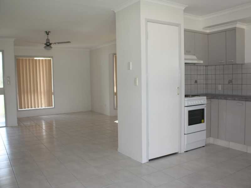 North Booval QLD 4304