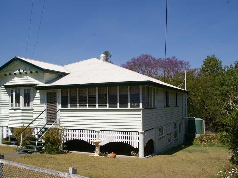 3 Glossop Street, Brassall QLD 4305