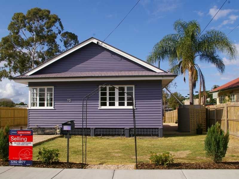 15 Casey Street, Leichhardt QLD 4305