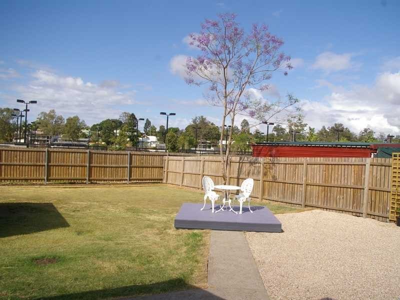 15 Casey Street, Leichhardt QLD 4305