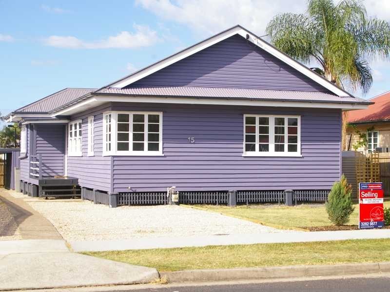 15 Casey Street, Leichhardt QLD 4305