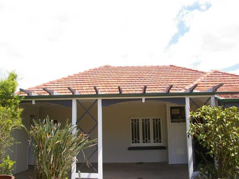 Silkstone QLD 4304