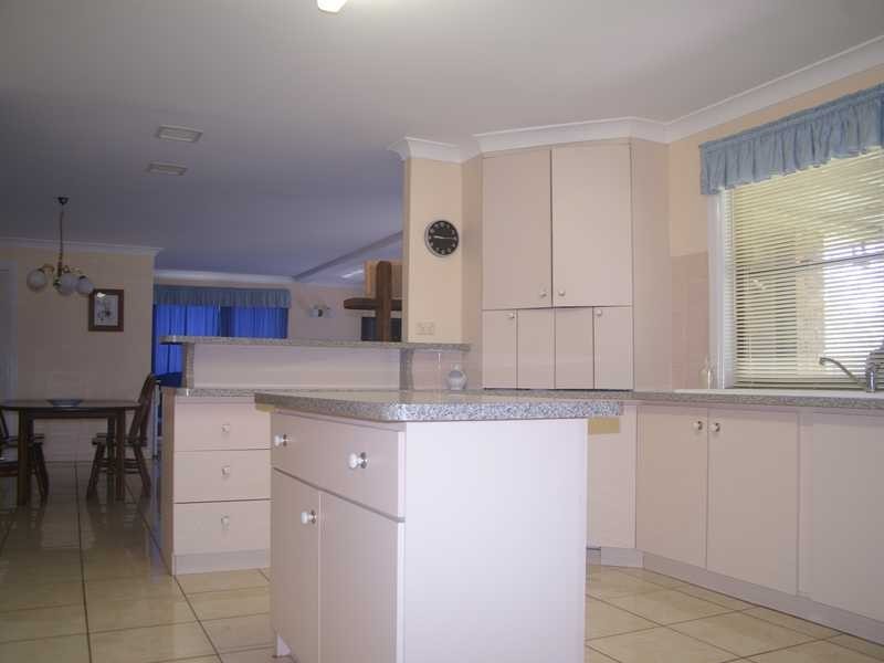 36-44 Cummins Road, Thagoona QLD 4306