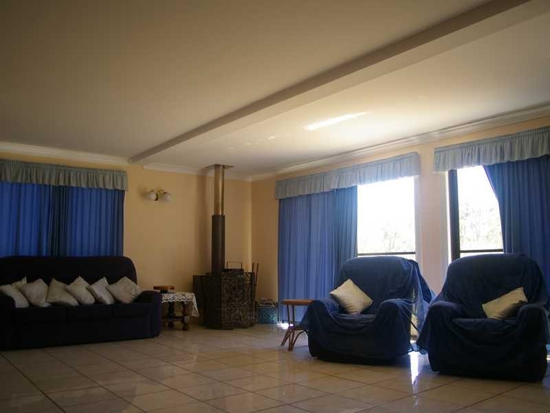 36-44 Cummins Road, Thagoona QLD 4306