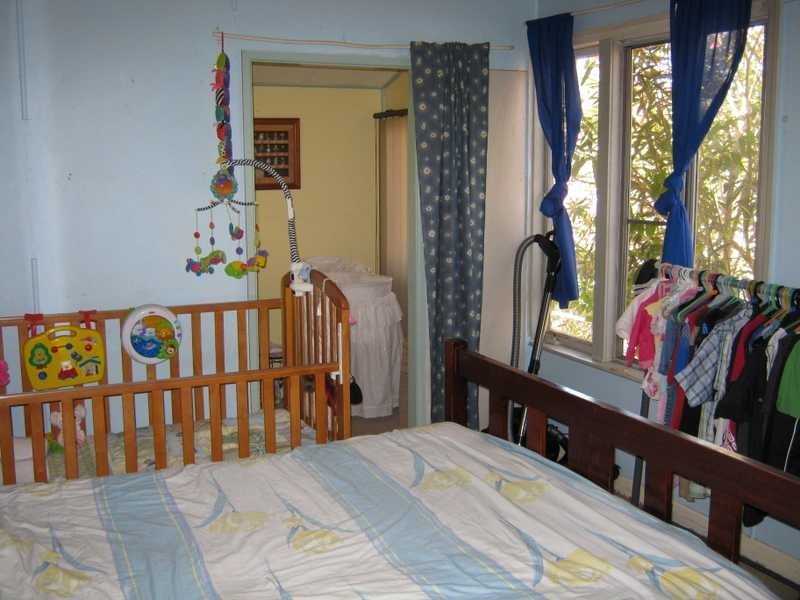 12 Jones Street, Bundamba QLD 4304