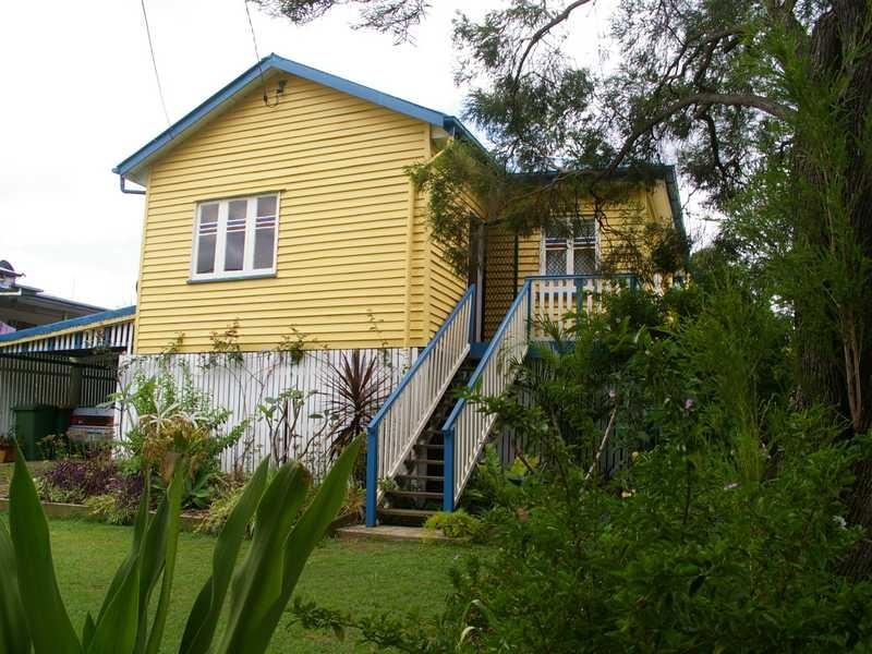 8 Tiger Street, Sadliers Crossing QLD 4305