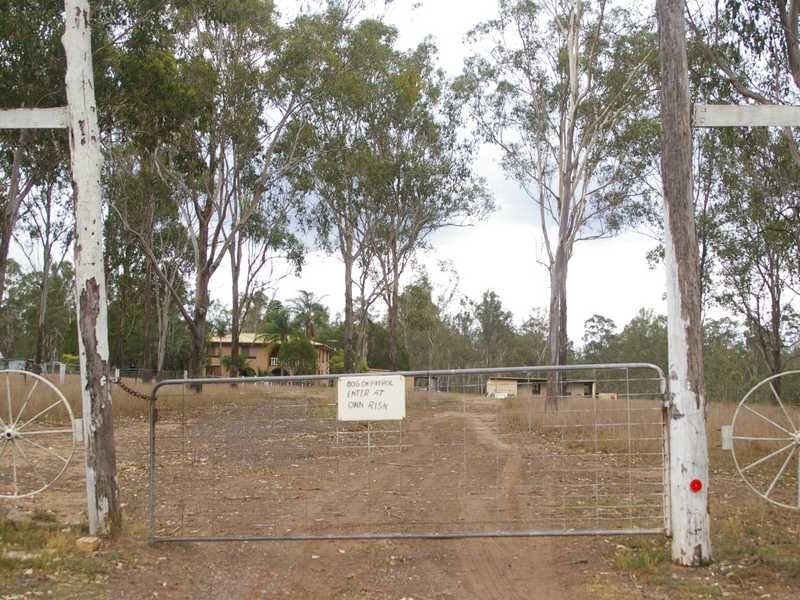 Walloon QLD 4306