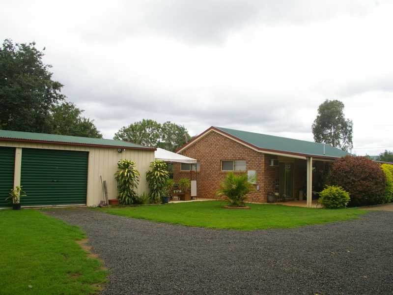 27a North Street, Harrisville QLD 4307
