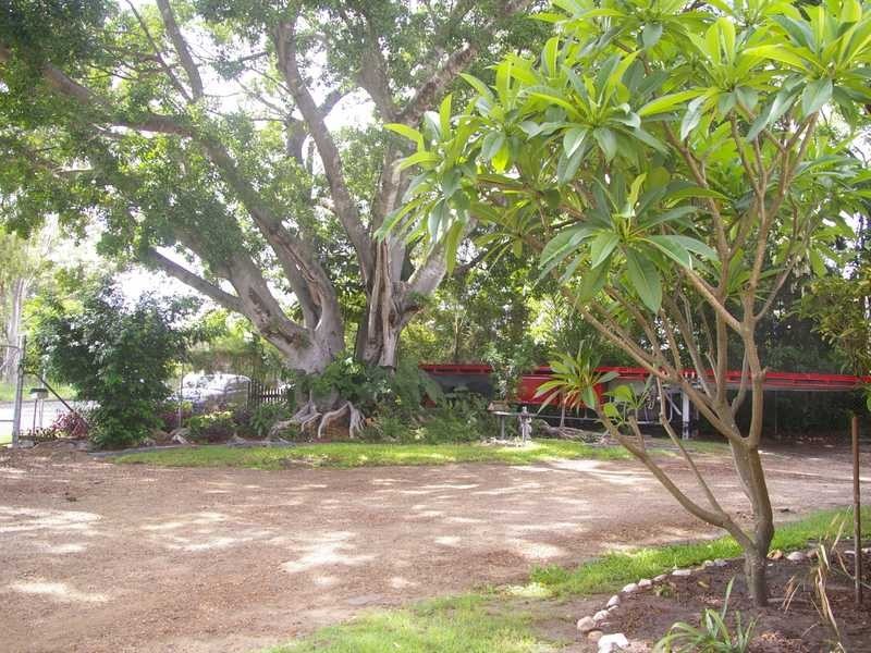 16 Station Road, Riverview QLD 4303