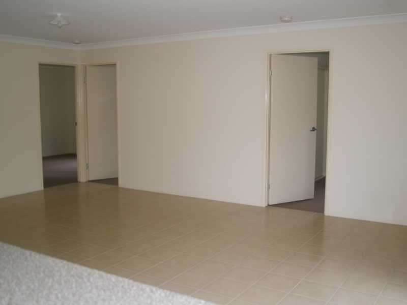 67 Gladstone Road, Coalfalls QLD 4305