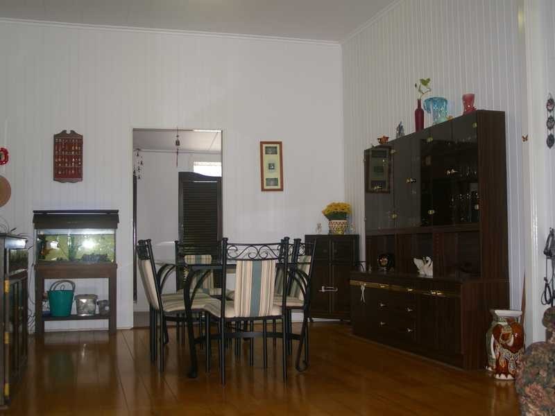 112 Glebe Road, Booval QLD 4304