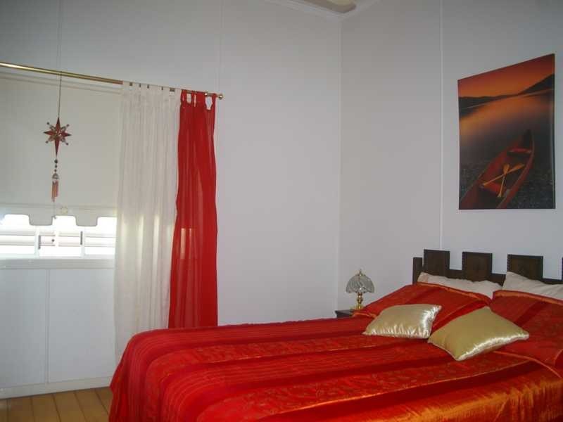 112 Glebe Road, Booval QLD 4304