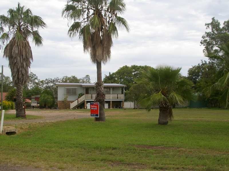 22 Collins Street, Brassall QLD 4305