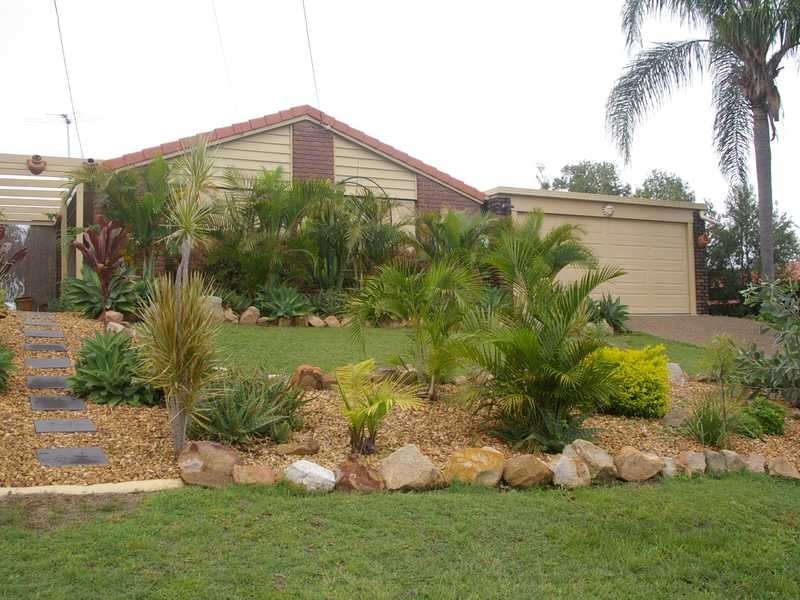 8 Nigel Street, Redbank Plains QLD 4301