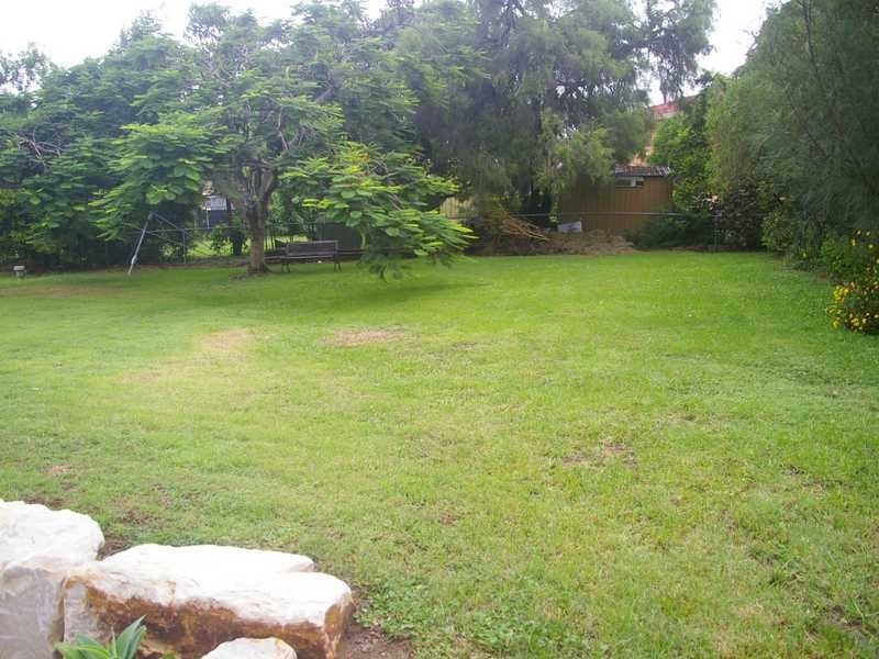 Flinders View QLD 4305