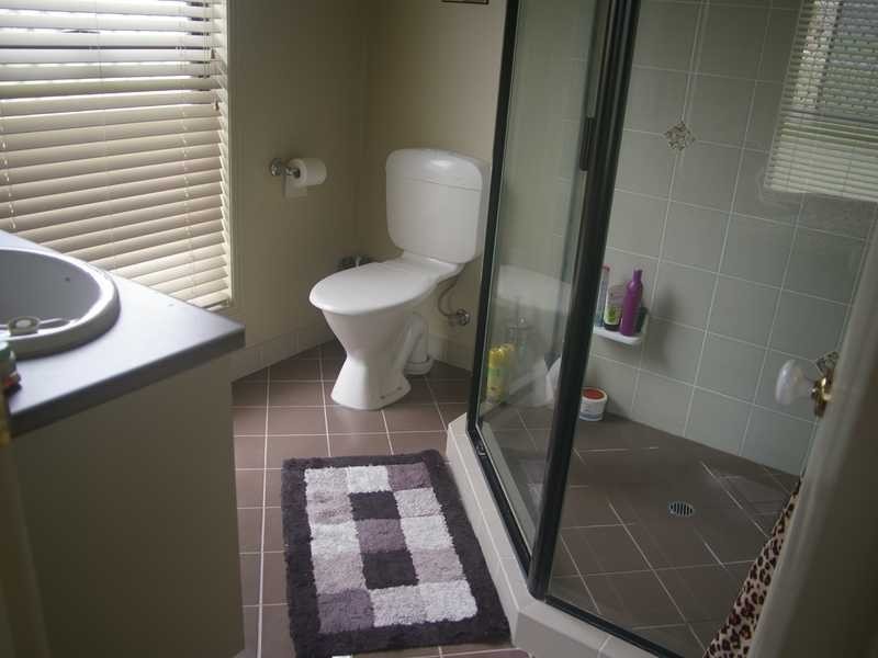 Flinders View QLD 4305