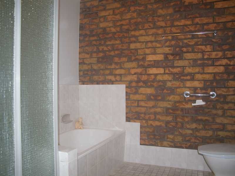 Unit 8 / 34 Thornton Street, Raceview QLD 4305