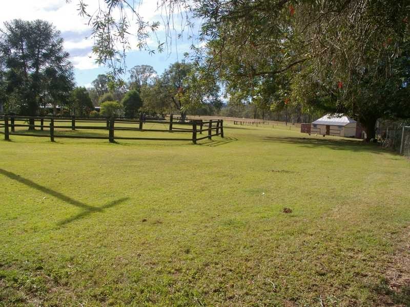 Pine Mountain QLD 4306