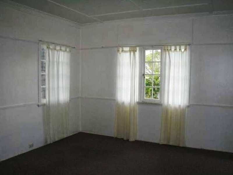 Newtown QLD 4305
