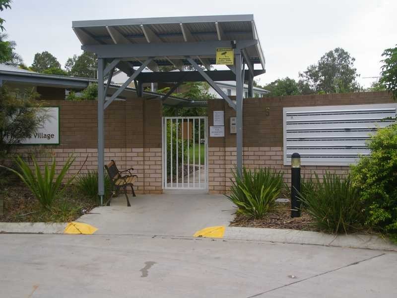 Flinders View QLD 4305