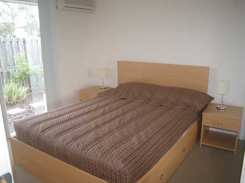 Flinders View QLD 4305