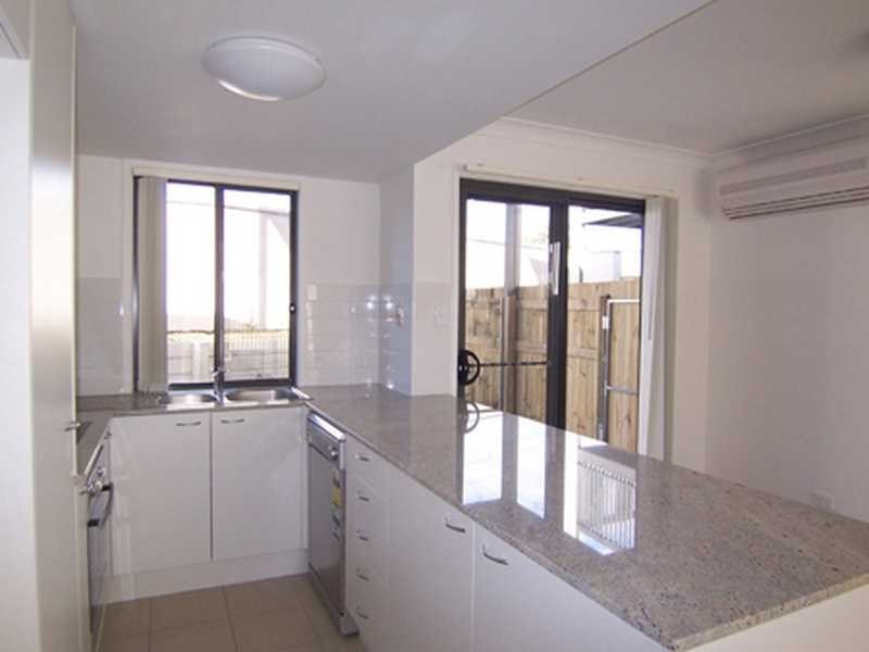 North Booval QLD 4304